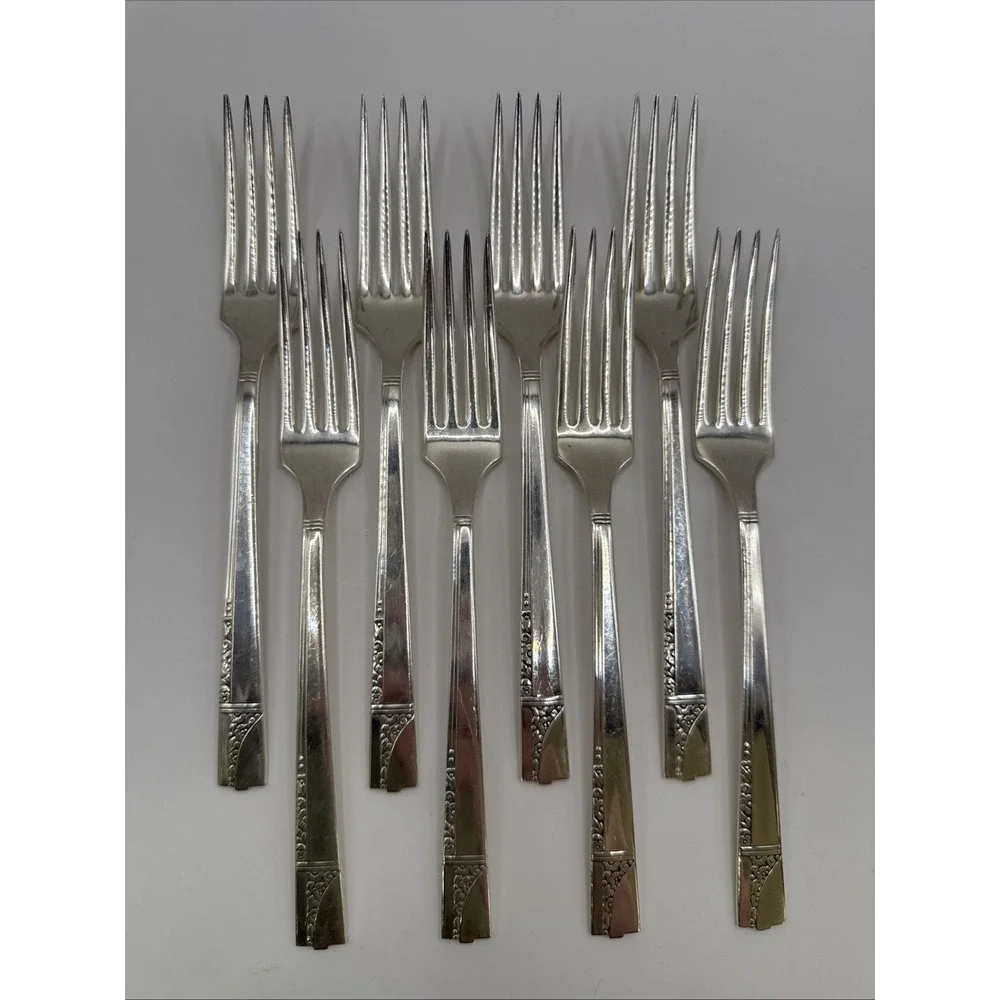 Nobility Plate Caprice 8 Dinner Forks Silverplate Flatware Oneida Flatware 7.5